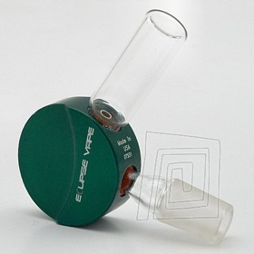 ikovn a modern vaporizr na bong - vaporizr Eclipse H20 Water Vape, zelen farba.