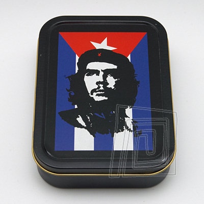 Vek plechov krabika s tvrou Che Guevaru na ervenom podklade. Typ Box Large G Che Guevara I.