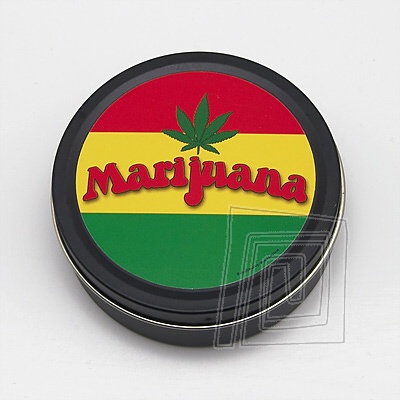 Guat plechov krabika s npisom a malm lstkom na rasta vlajke. Typ Box Round A Marijuana.
