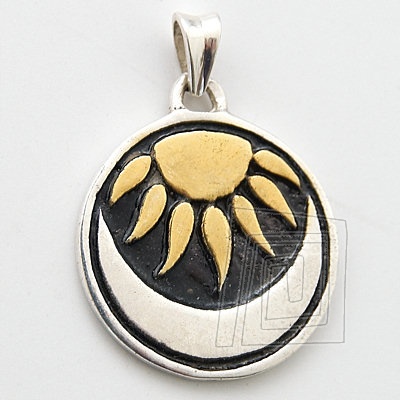 Strieborn prvesok Slnko a Mesiac - Jin Jang, symbol princpu duality.