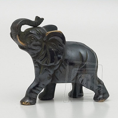 Krsna kovov soka slona pre astie. V tmavom preveden. Vka 12 cm.